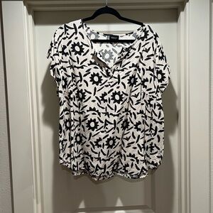 Chic Black and White Floral Blouse